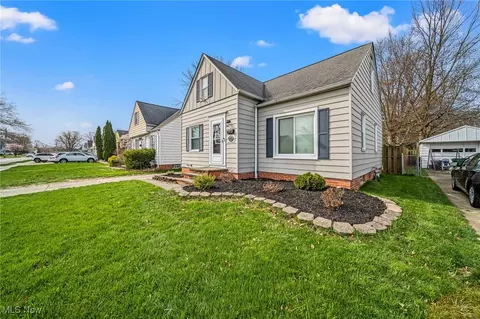 Other - 352 E 322nd St, Willowick, OH 44095 photo 1 of 15