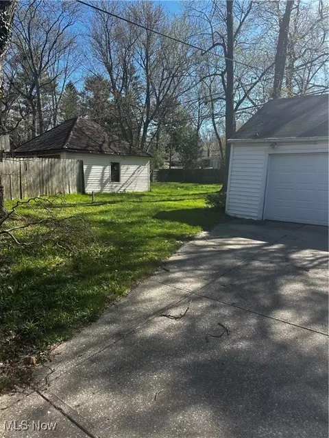 Exterior - 1765 E 238th St, Euclid, OH 44117 photo 1 of 1