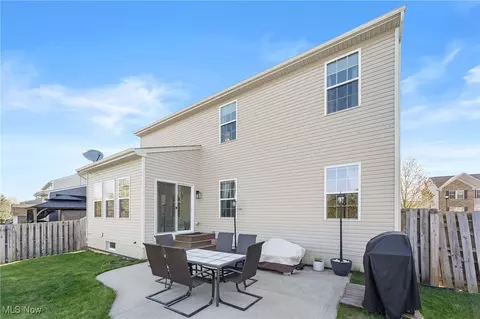 Exterior - 1338 N Brooks Dr, Willoughby, OH 44094 photo 4 of 7