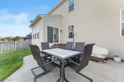 Exterior - 1338 N Brooks Dr, Willoughby, OH 44094 photo 5 of 7