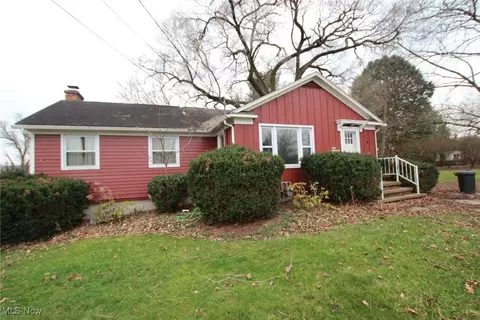 224 E Pine St, Lisbon, OH 44432
