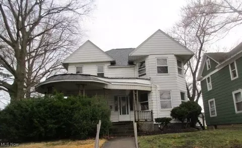 435 S Mckinley Ave, Alliance, OH 44601