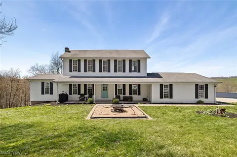 27491 County Road 1, Coshocton, OH 43812