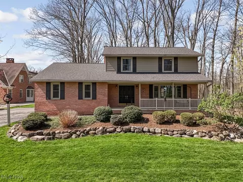 400 Eldridge Rd, Aurora, OH 44202