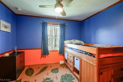 Bedroom - 400 Eldridge Rd, Aurora, OH 44202 photo 4 of 5