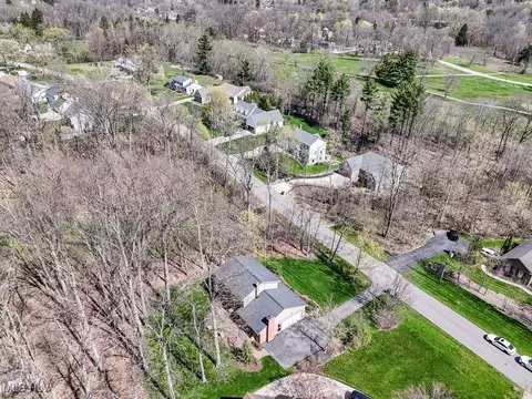 View/Area - 400 Eldridge Rd, Aurora, OH 44202 photo 5 of 5