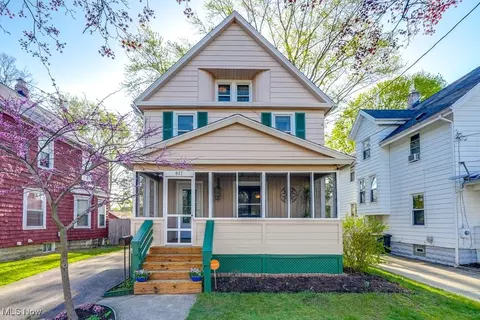 817 Avon St, Akron, OH 44310