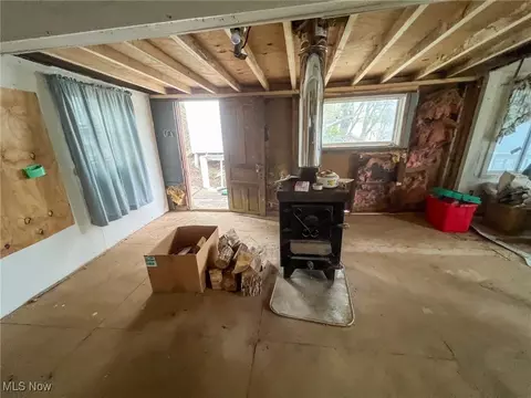 Entry Way - 7370 Old River Rd, Philo, OH 43771 photo 1 of 2