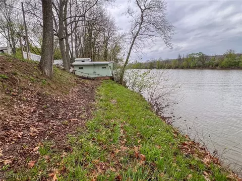 View/Area - 7370 Old River Rd, Philo, OH 43771 photo 5 of 6