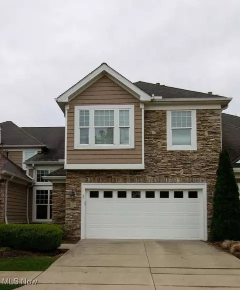 507 Vintage Pt, Avon Lake, OH 44012