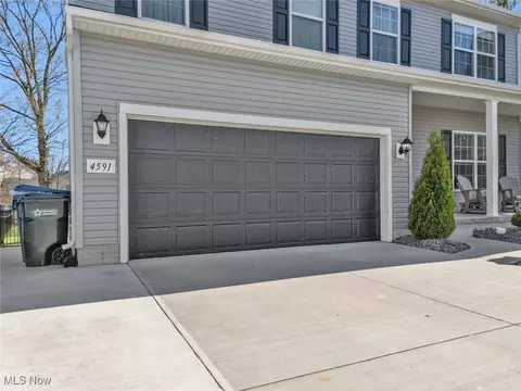4591 Boulder Ln, Lorain, OH 44053 photo 4