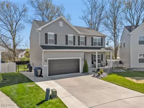 4591 Boulder Ln, Lorain, OH 44053 photo 3