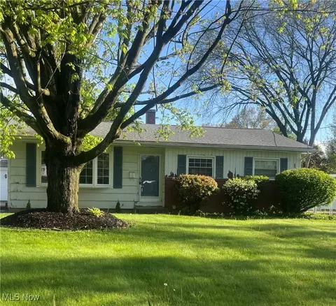 3942 Brandomyne Ave, Youngstown, OH 44511