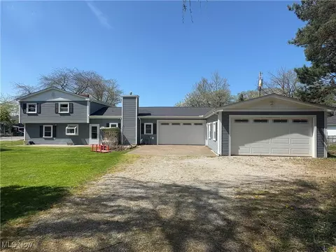 867 Vermilion Rd, Vermilion, OH 44089