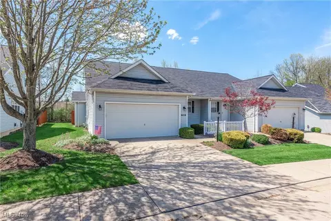 7180 Lilac Ct, North Olmsted, OH 44070