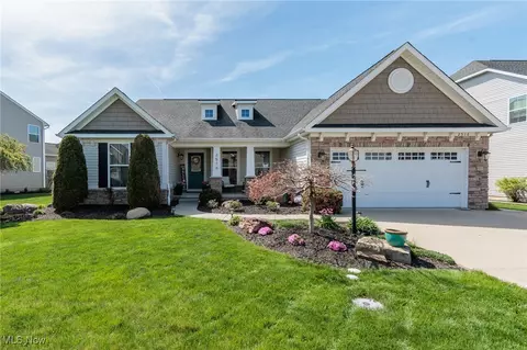 2516 Berkshire Ave, Avon, OH 44011