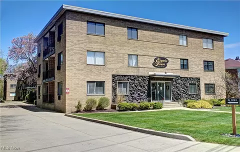 20312 Lorain Rd #311, Fairview Park, OH 44126