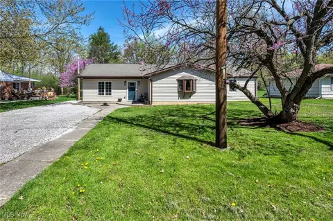 162 E Hamilton St, Oberlin, OH 44074