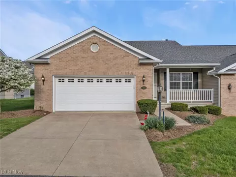 2901 Fasnacht Cir NW, Massillon, OH 44646