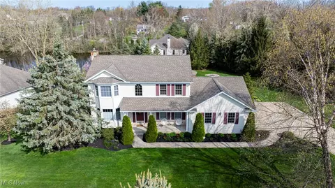 6941 Bunbury Ln, Concord, OH 44077