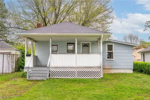 425 Alpha Ave, Akron, OH 44312