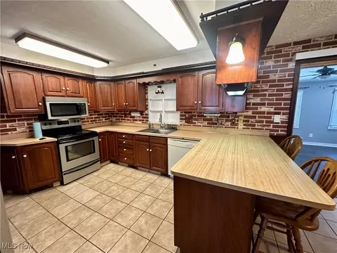 7003 Claybourne Ave, Boardman, OH 44512 photo 6