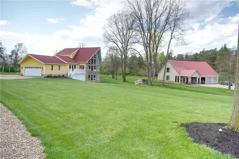 24786 Quarry Rd, Wellington, OH 44090
