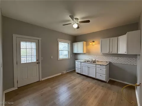 1013-1017 Washington Ave, Lorain, OH 44052 photo 5