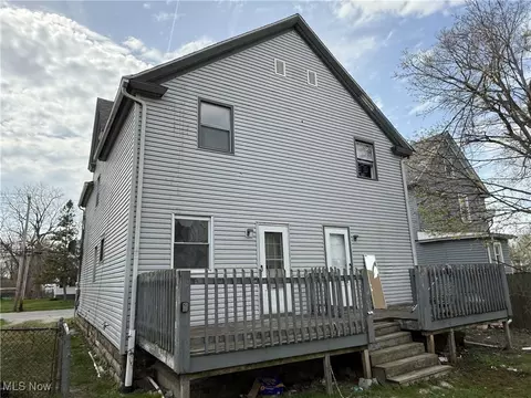 1013-1017 Washington Ave, Lorain, OH 44052 photo 2