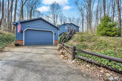 12150 Heath Rd, Chesterland, OH 44026