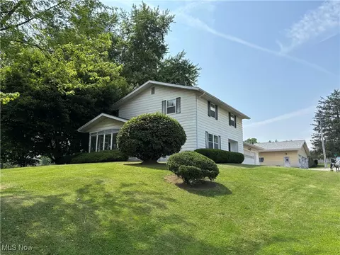 3355 Maysville Pike, Zanesville, OH 43701