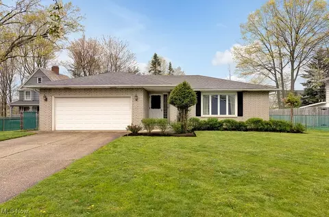 4569 Mcfarland Rd, South Euclid, OH 44121