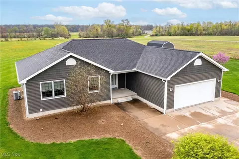 5415 Firestone Rd, Spencer, OH 44275