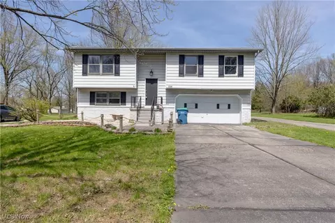 234 E Liberty St, Youngstown, OH 44505