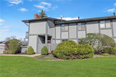 7071 Bristlewood Dr, Concord, OH 44077