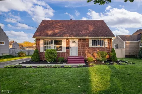 515 Alaho St, Akron, OH 44305
