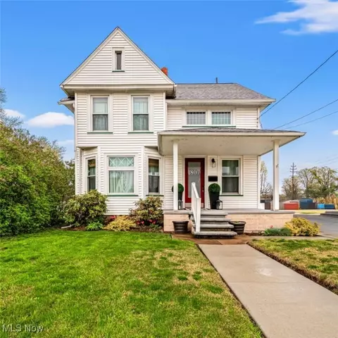 1807 E 36th St, Ashtabula, OH 44004
