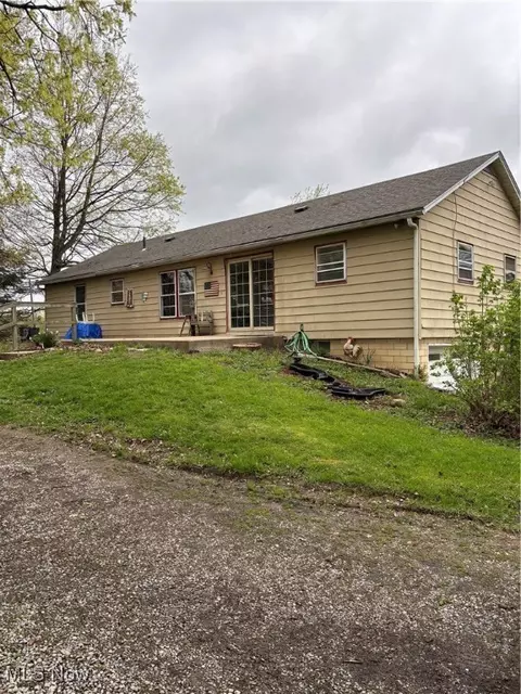 49357 St Rt 14, Unity, OH 44413 photo 3