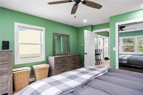 Bedroom - 540 Wilbor Ave, Huron, OH 44839 photo 4 of 6