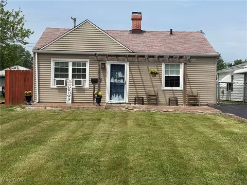 5020 Orchard Rd, Mentor, OH 44060