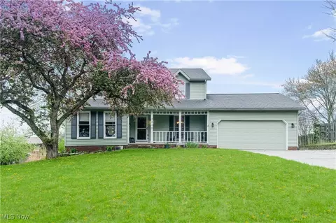 2336 Sesame St NW, Mogadore, OH 44260