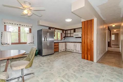 Kitchen - 4467 River Rd, Perry, OH 44081 photo 1 of 2