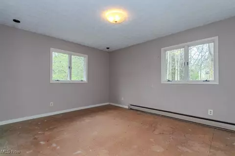 Bedroom - 4467 River Rd, Perry, OH 44081 photo 2 of 5