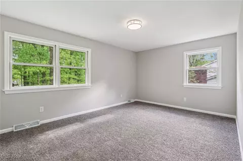 7558 E Parkside Dr, Boardman, OH 44512 photo 28