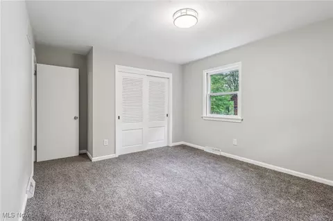 7558 E Parkside Dr, Boardman, OH 44512 photo 32