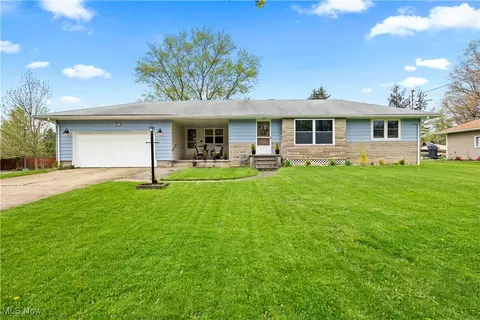 1220 Hadcock Rd, Brunswick, OH 44212