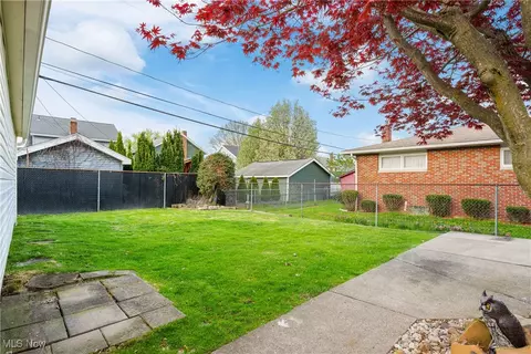 Exterior - 343 Wayne Ave, Akron, OH 44301 photo 6 of 6