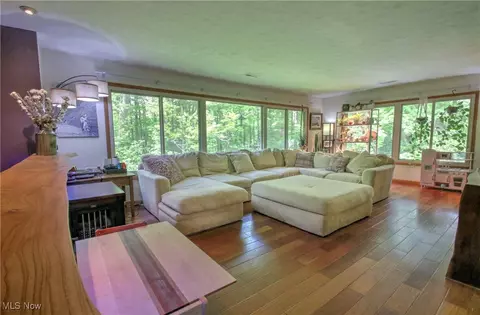 7058 Cascade Rd, Concord, OH 44077 photo 4