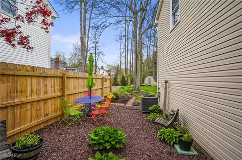 8040 Aquadale Dr, Boardman, OH 44512 photo 37