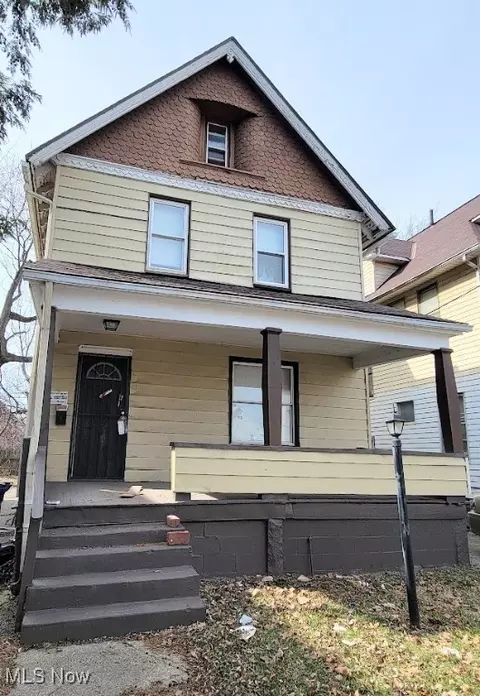 1246 E 113th St, Cleveland, OH 44108